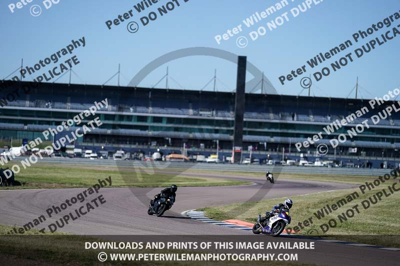 Rockingham no limits trackday;enduro digital images;event digital images;eventdigitalimages;no limits trackdays;peter wileman photography;racing digital images;rockingham raceway northamptonshire;rockingham trackday photographs;trackday digital images;trackday photos